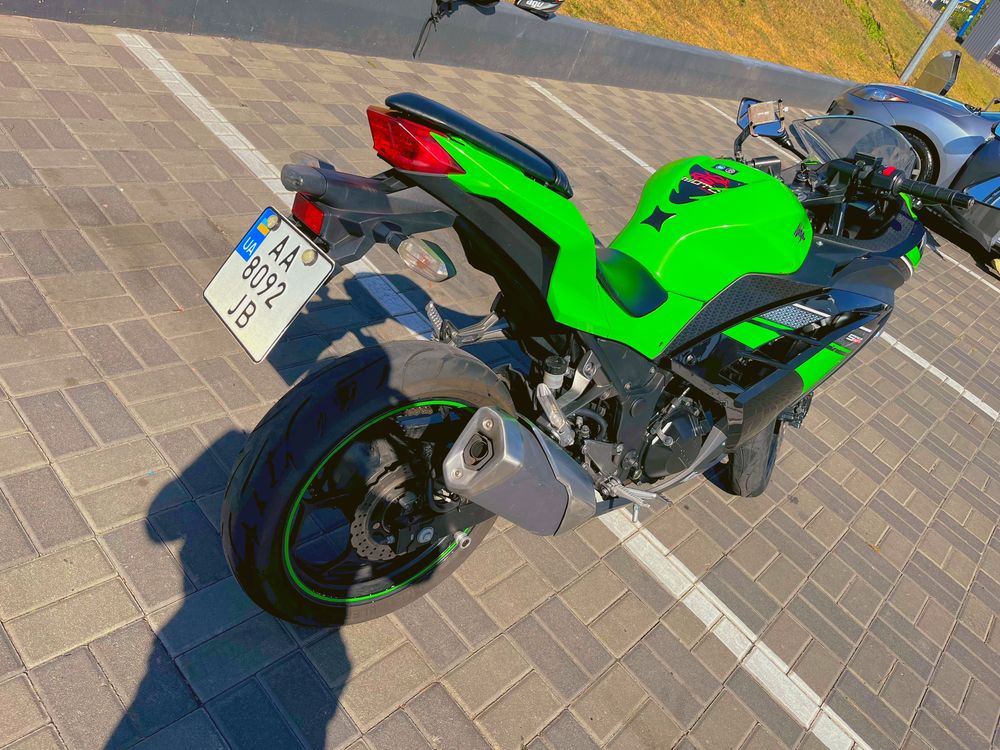 Kawasaki Ninja EX300 ABS