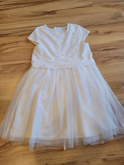 Biała sukienka rozm. 140 z 5 10 15