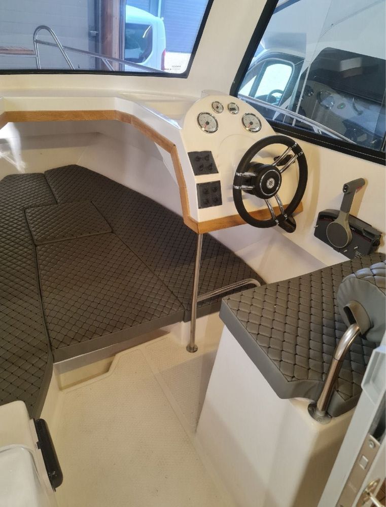 Łodź kabinowa marinboat samba long + honda bf75