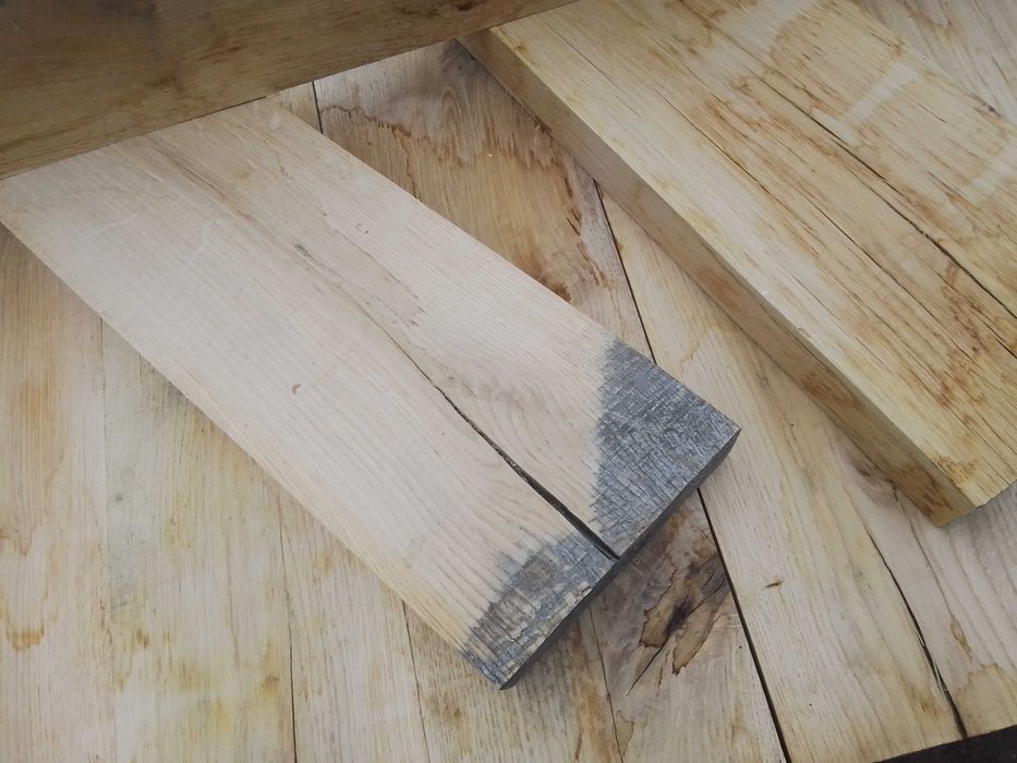 Gruba belka, deska dębowa, heblowana 14x4 cm