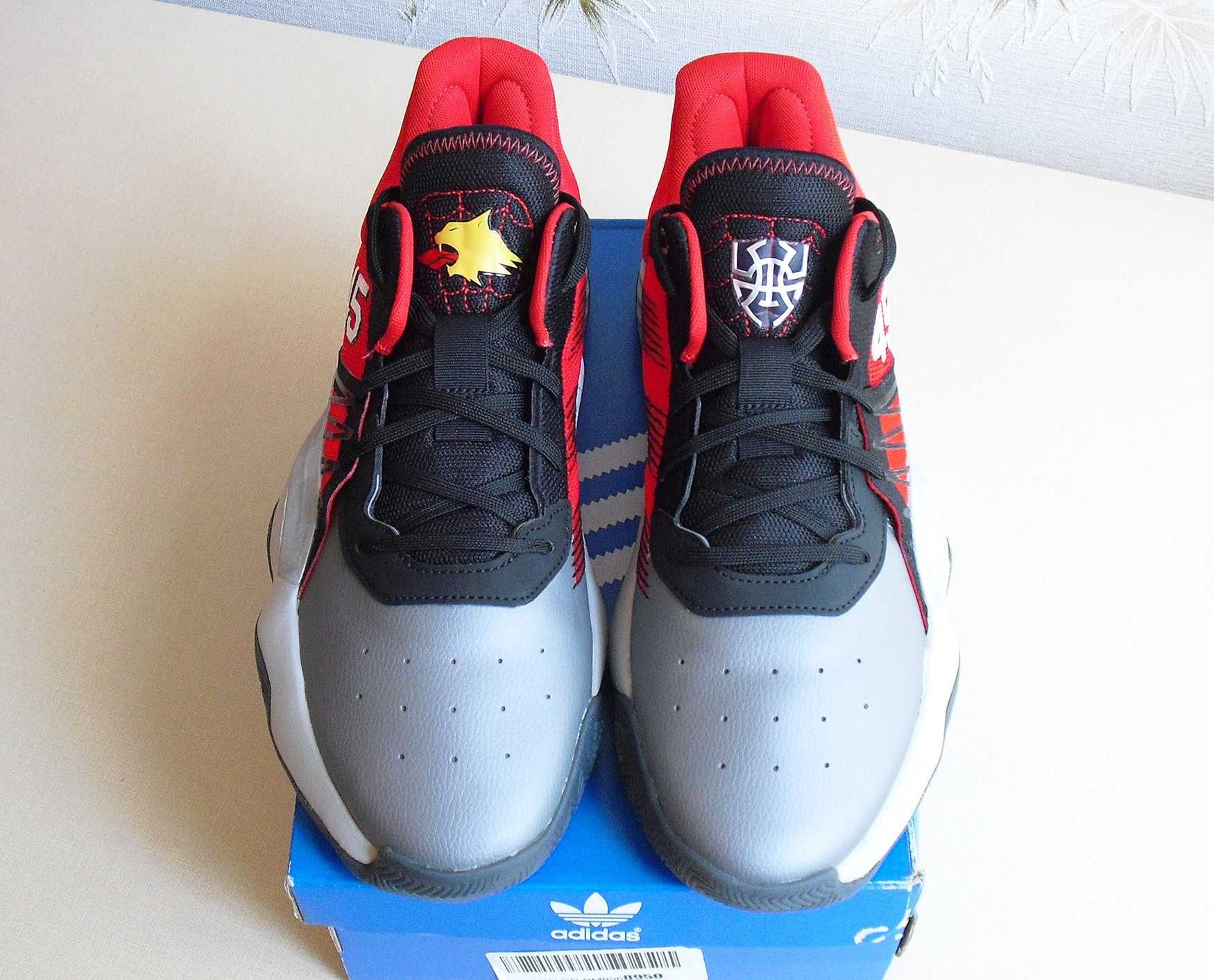 Баскетбольные кроссовки Adidas D.O.N. Issue # 1
