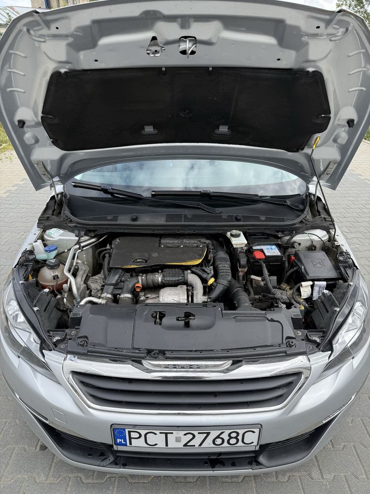 Peugeot 308 T9 Kombi 2017 1.6 HDI 120KM Niski Przebieg