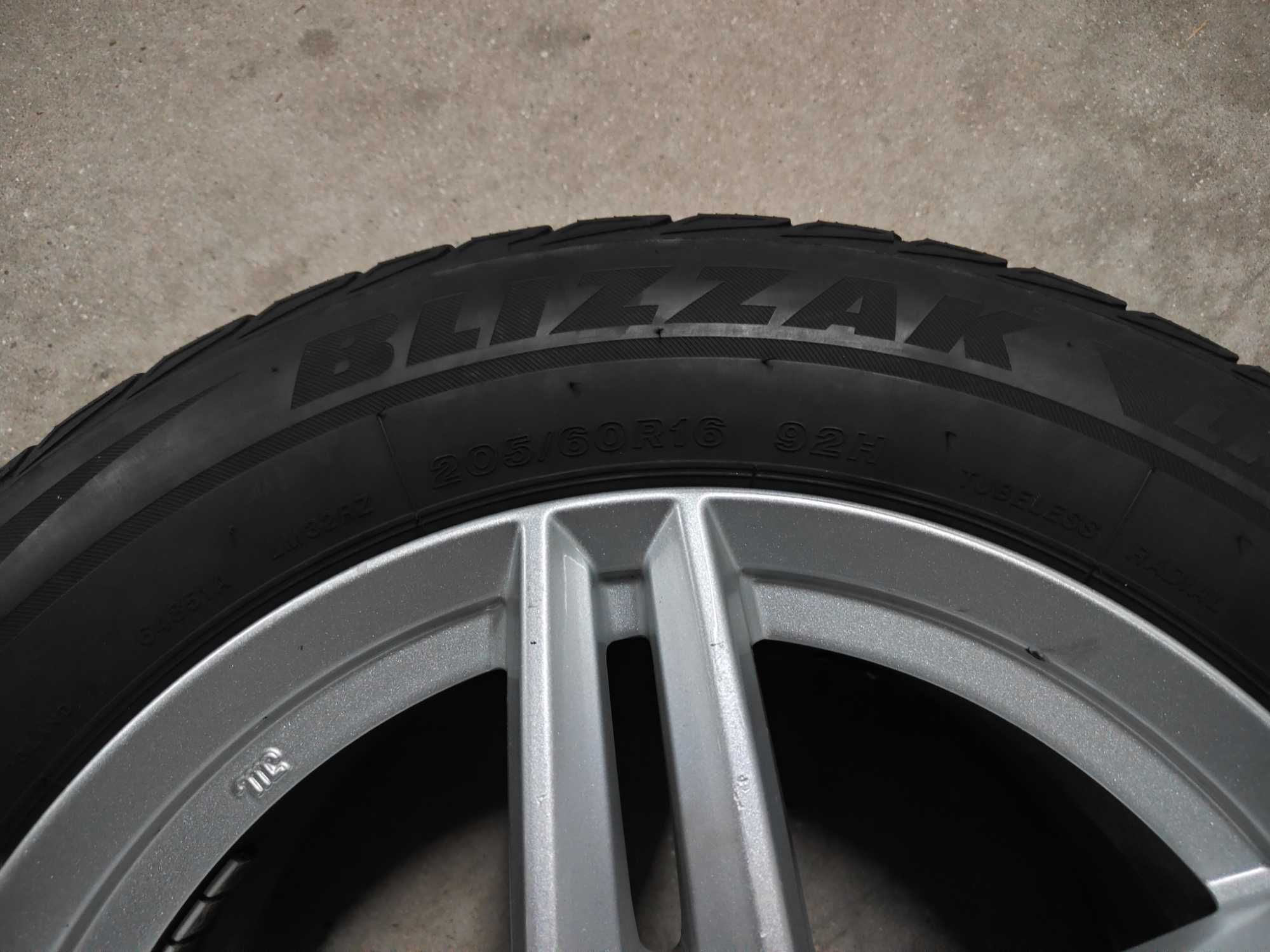 Jantes 16 da Mercedes Com Pneus Bridgestone Completamente novos