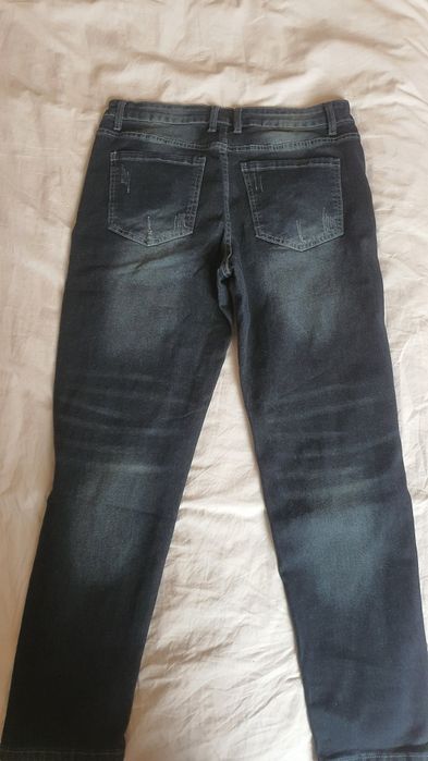 Nowe jeansy, rozmiar L