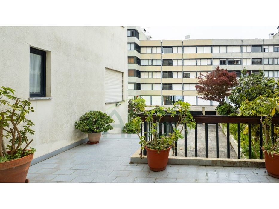 Apartamento T2 em Caminha para arrendamento.