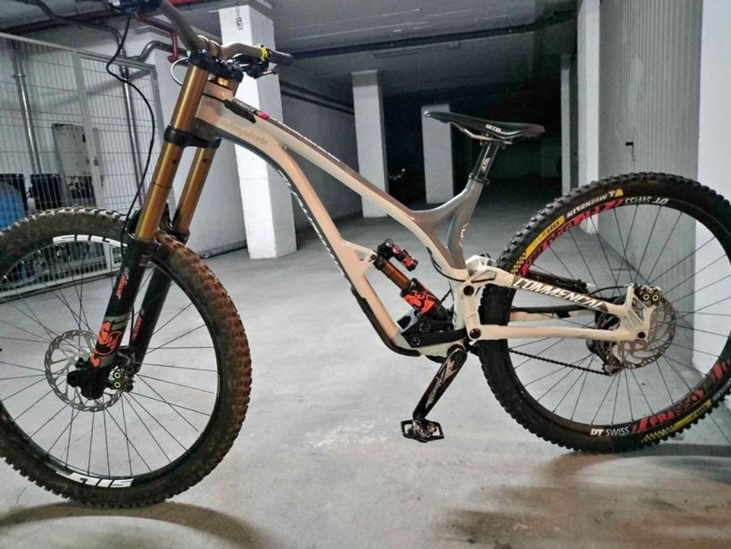 Commencal supreme 29"