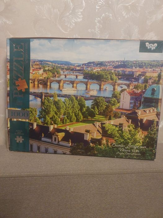 Пазли для дорослих і дітей