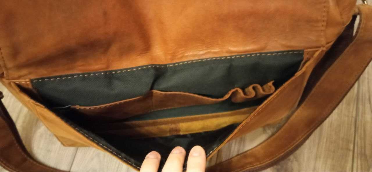 Natural leather bag