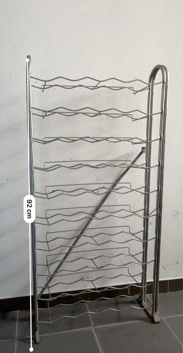 Garrafeira em aluminio