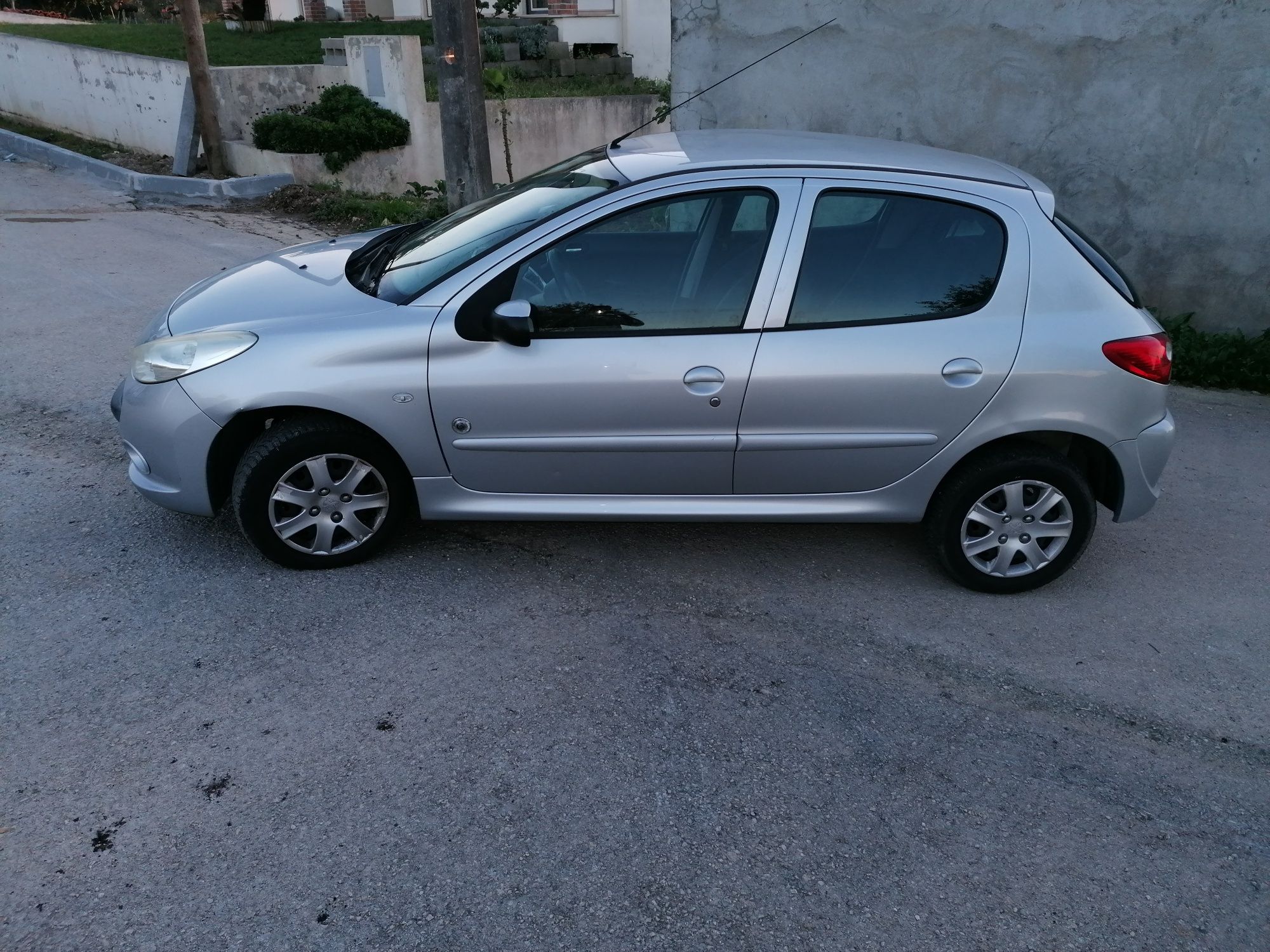 Peugeot 206 + ou plus só peças