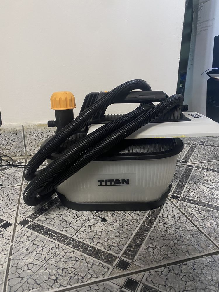 Ściągacz do tapet Titan 2000W