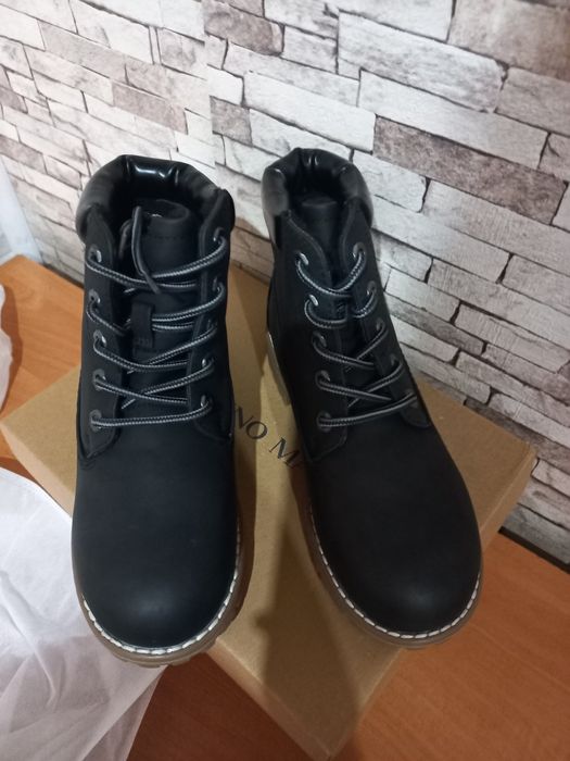 Buty zimowe rozmiar 32 nowe
