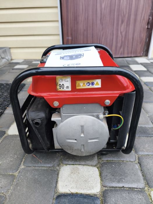 Генератор бензиновий 1.2кВ