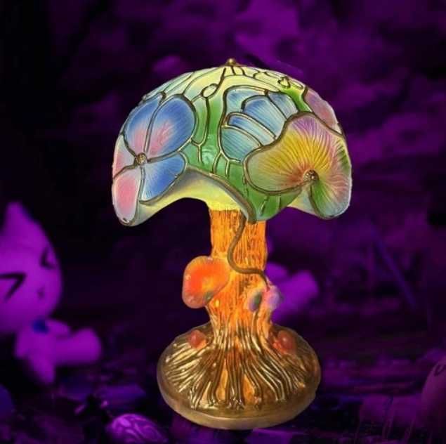 Lampka dekoracyjna witraż grzybek