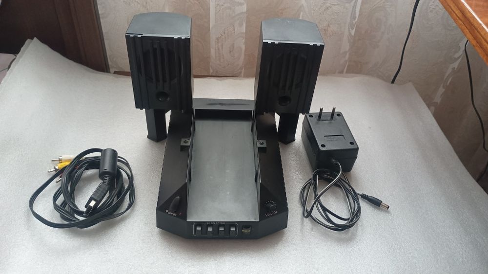 PlayStation 2 фат. Підставка з колонками