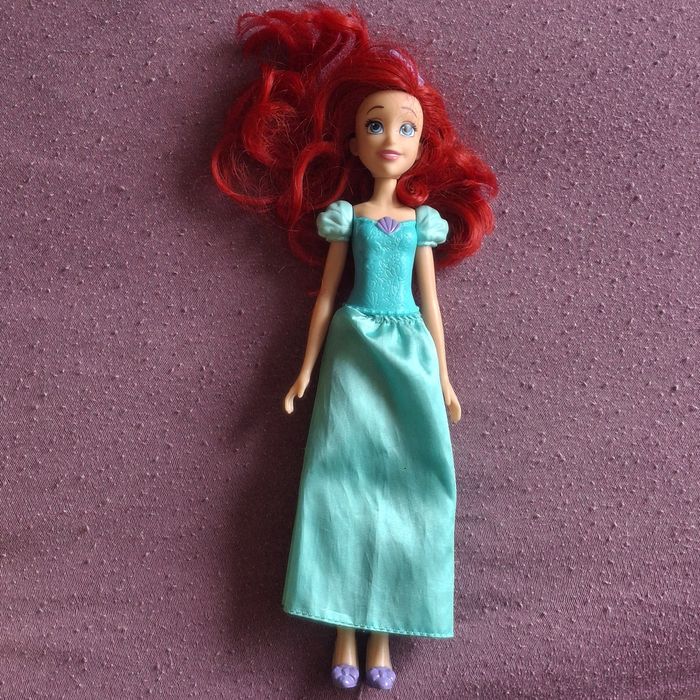 Lalka królewna Arielka