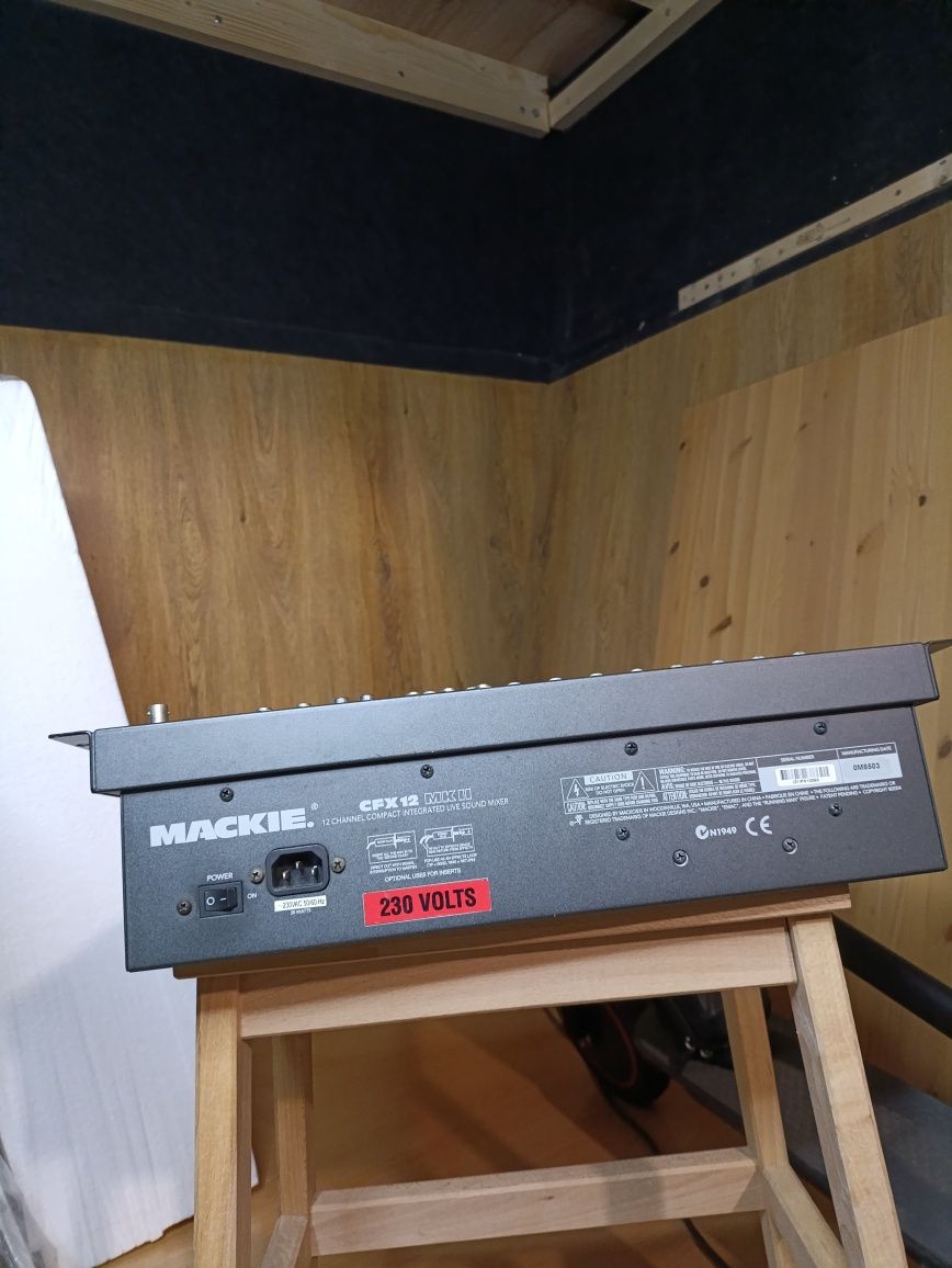 Mesa Mackie CFX12 MKII