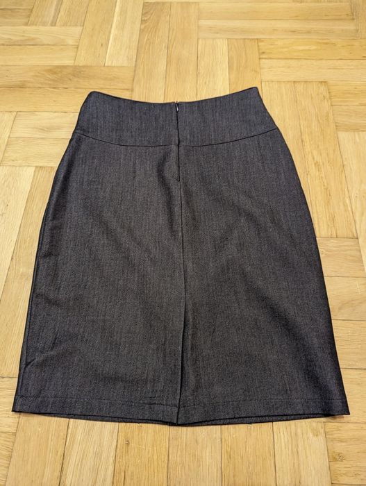 Spódnica w rozmiarze XS