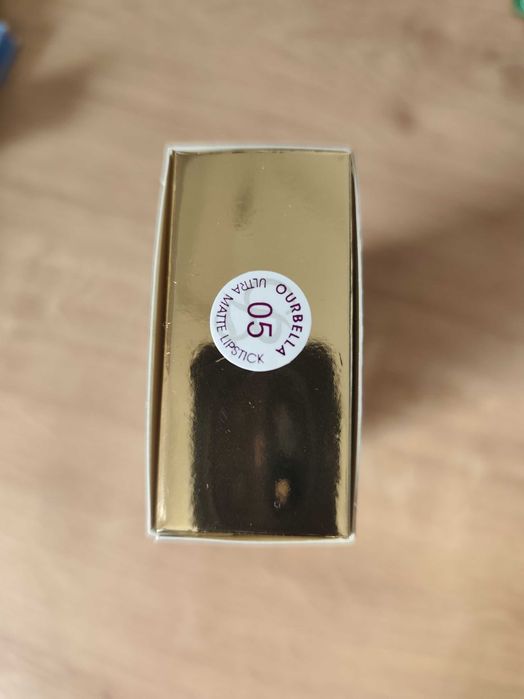 Pomadka szminka 05 ultra matte lipstick ourbella