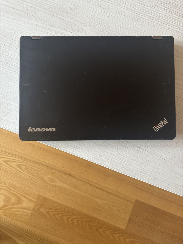 Laptop Lenovo Stan Idealny