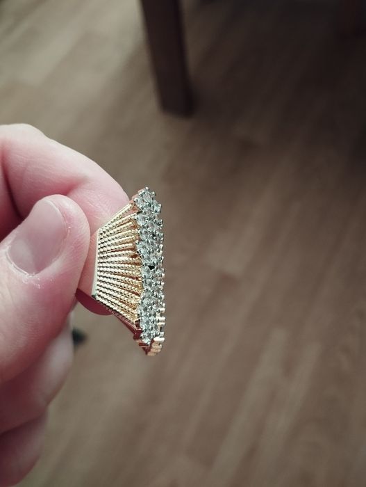 Pierścionek regulowany stal chirurgiczna z cyrkoniami