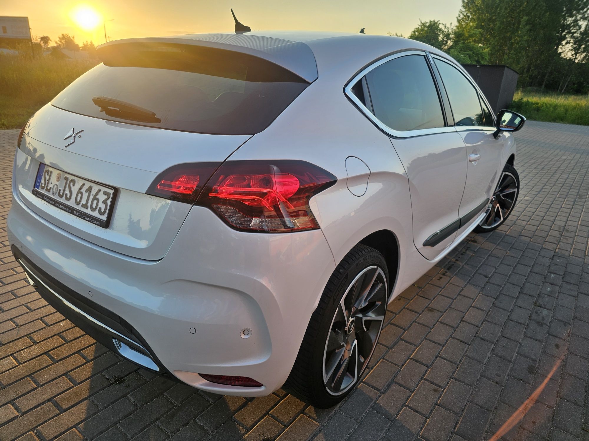 Citroen Ds4 1.6i Biała Perła  Zadbany  Opłacony zamiana