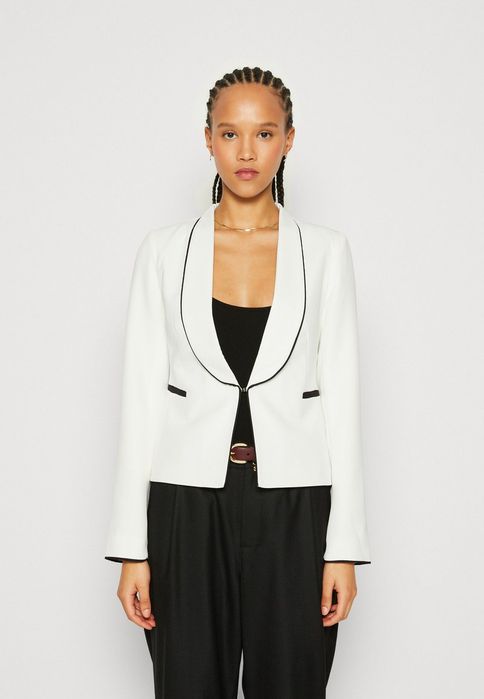 Żakiet biały slim fit Anna Field M