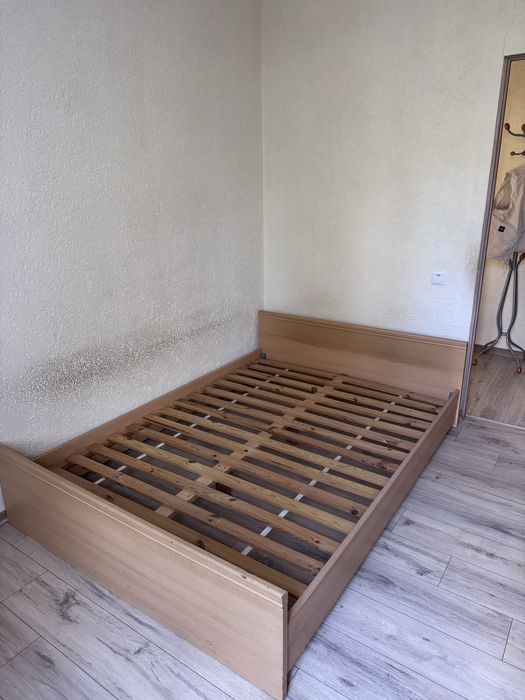 Продам стінку у вітальню, спальню, дитячу. Шафа,ліжко,тумба,комод