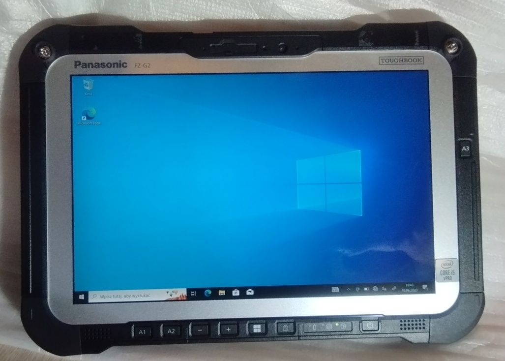 Tablet Panasonic FZ-G2
W pełni wytrzymały tablet z systemem Windows Pa