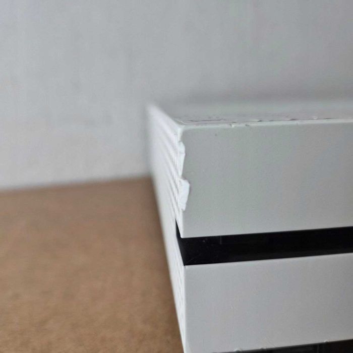 Xbox One S 500GB | Wyłącza się, brak obrazu