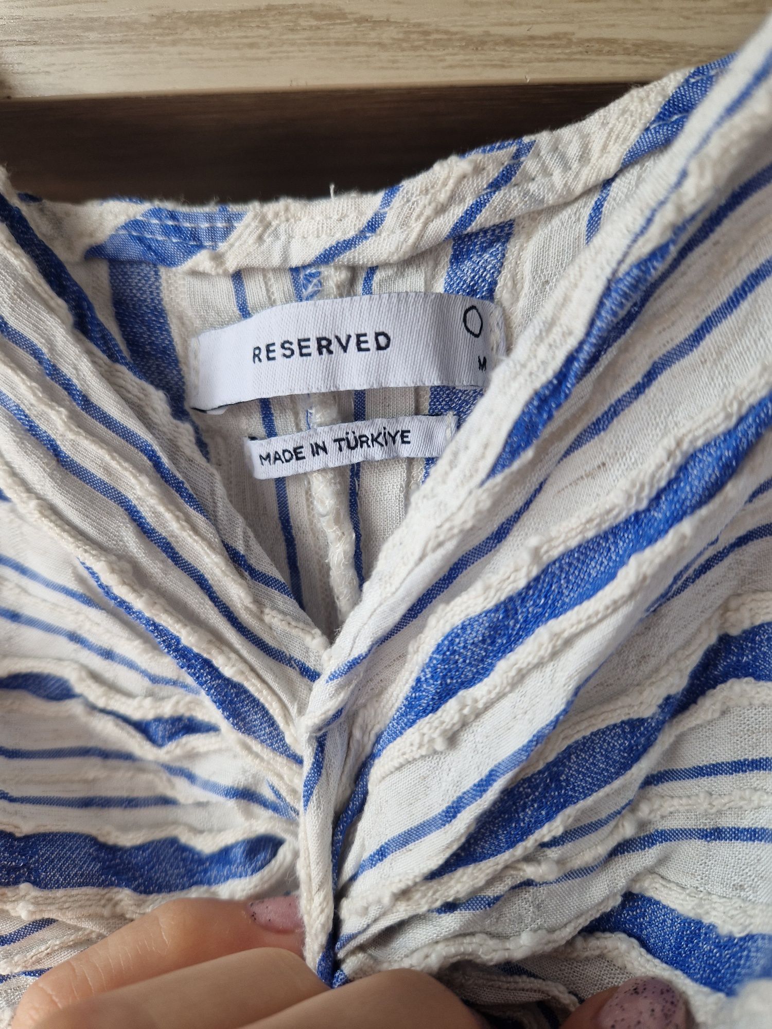 Sukienka Reserved