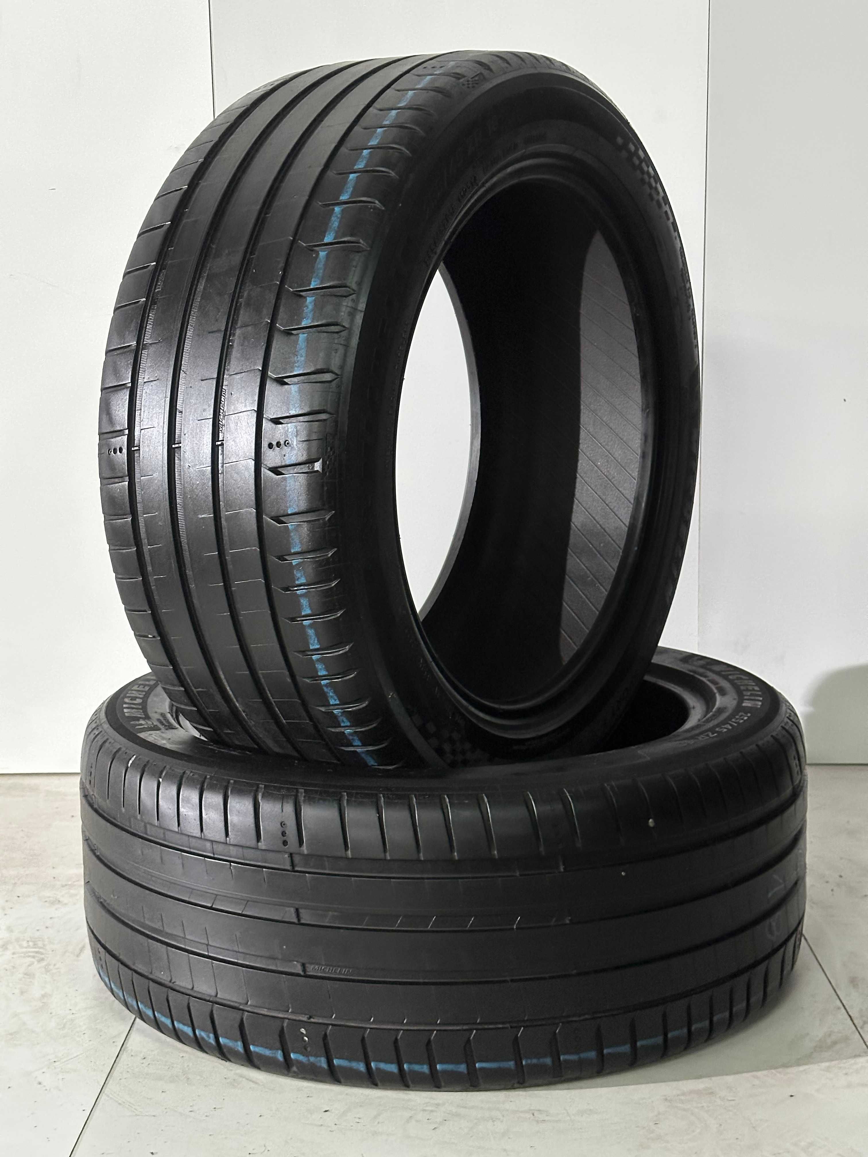 Pneus Michelin Pilot Sport 5 - 255/45/18 - Muito Bons