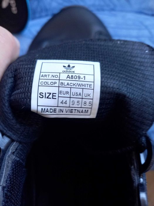 Акція знижка кросівки чоловічі шкіряні чорні adidas retropy