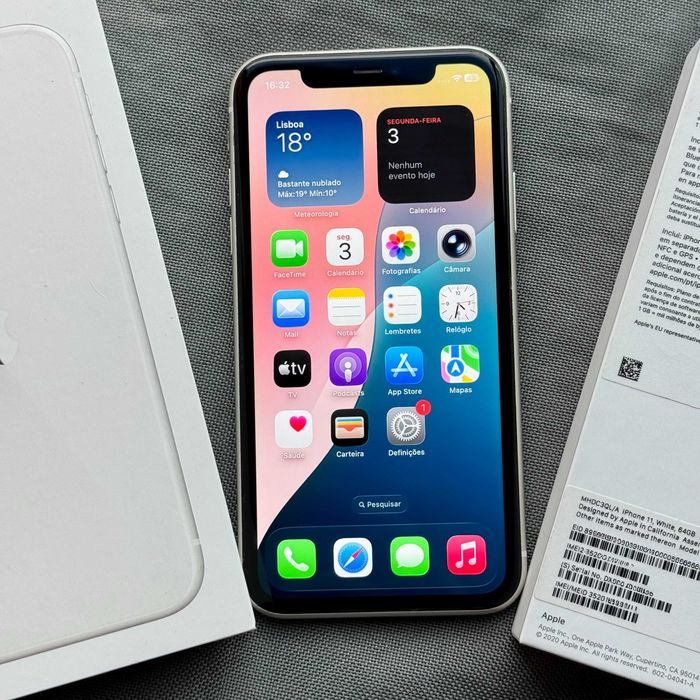iPhone 11 (bataria 100%, nova)