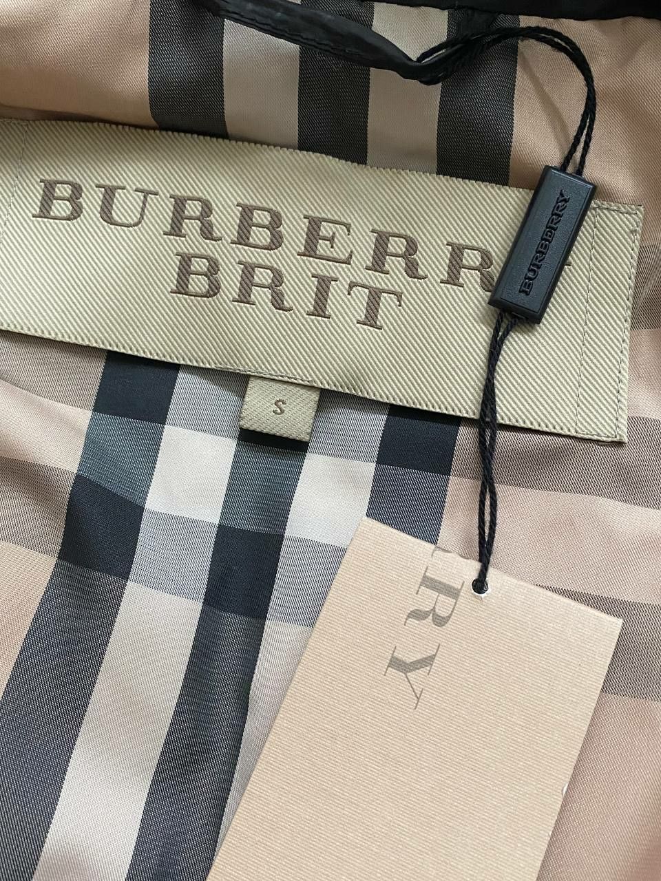 Пуховик Burberry Brit