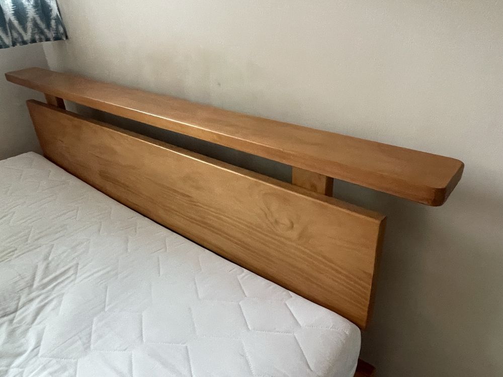 Łóżko 160x200 z materacem