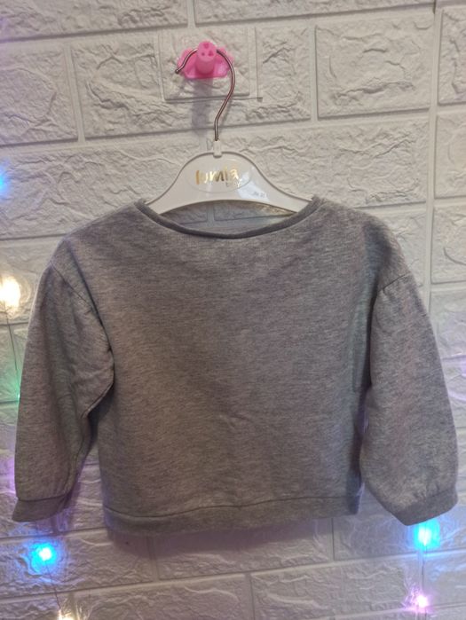 Кофточка Carters 18m нова