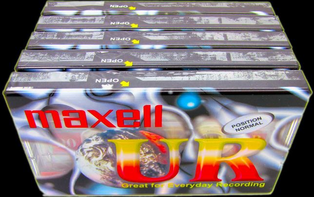 Cassetes audio Maxell UR seladas