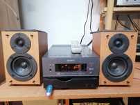Wieża Sony HCD-CBX5  USB z Kolumnami pilot