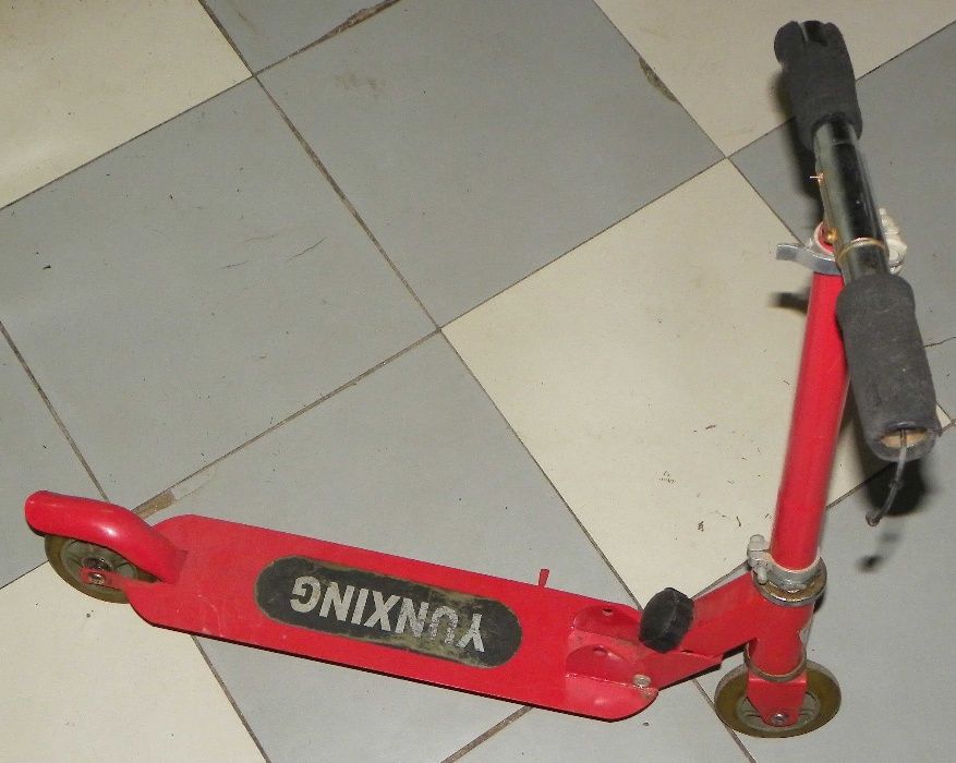 Детский двухколесный складной самокат