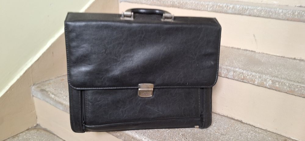 Aktówka na dokumenty