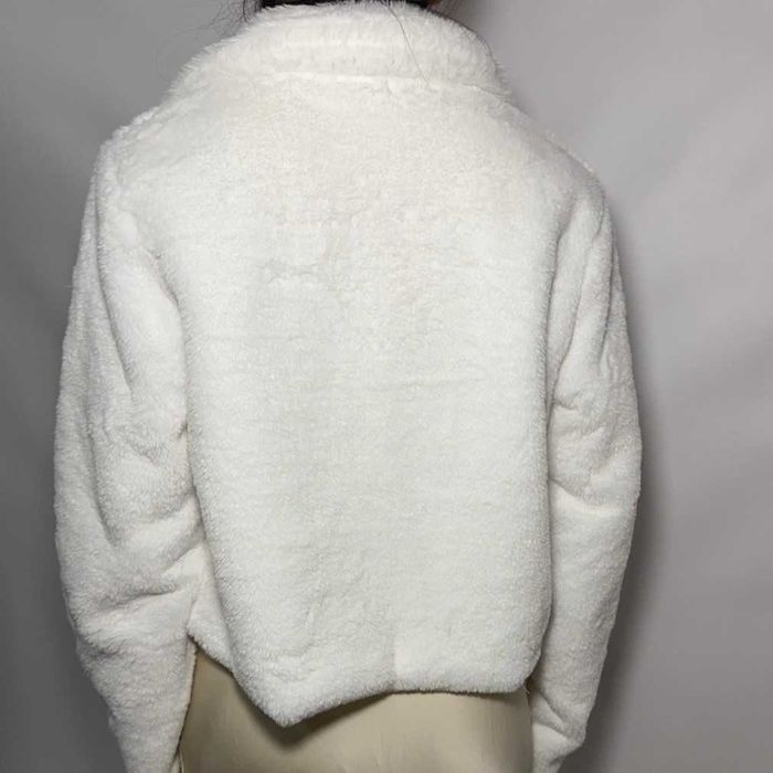 Весільні шубки / Білі шубки для нареченої