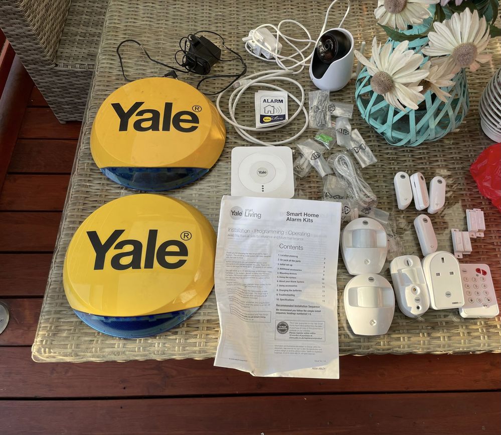 YALE alarm smart home sr-330 + wipc 330w alarm z wizją do domu