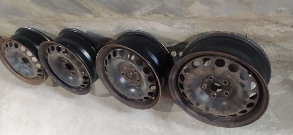 Felgi stalowe  16 cali 5x112 oryginalne Volkswagen seat audi
