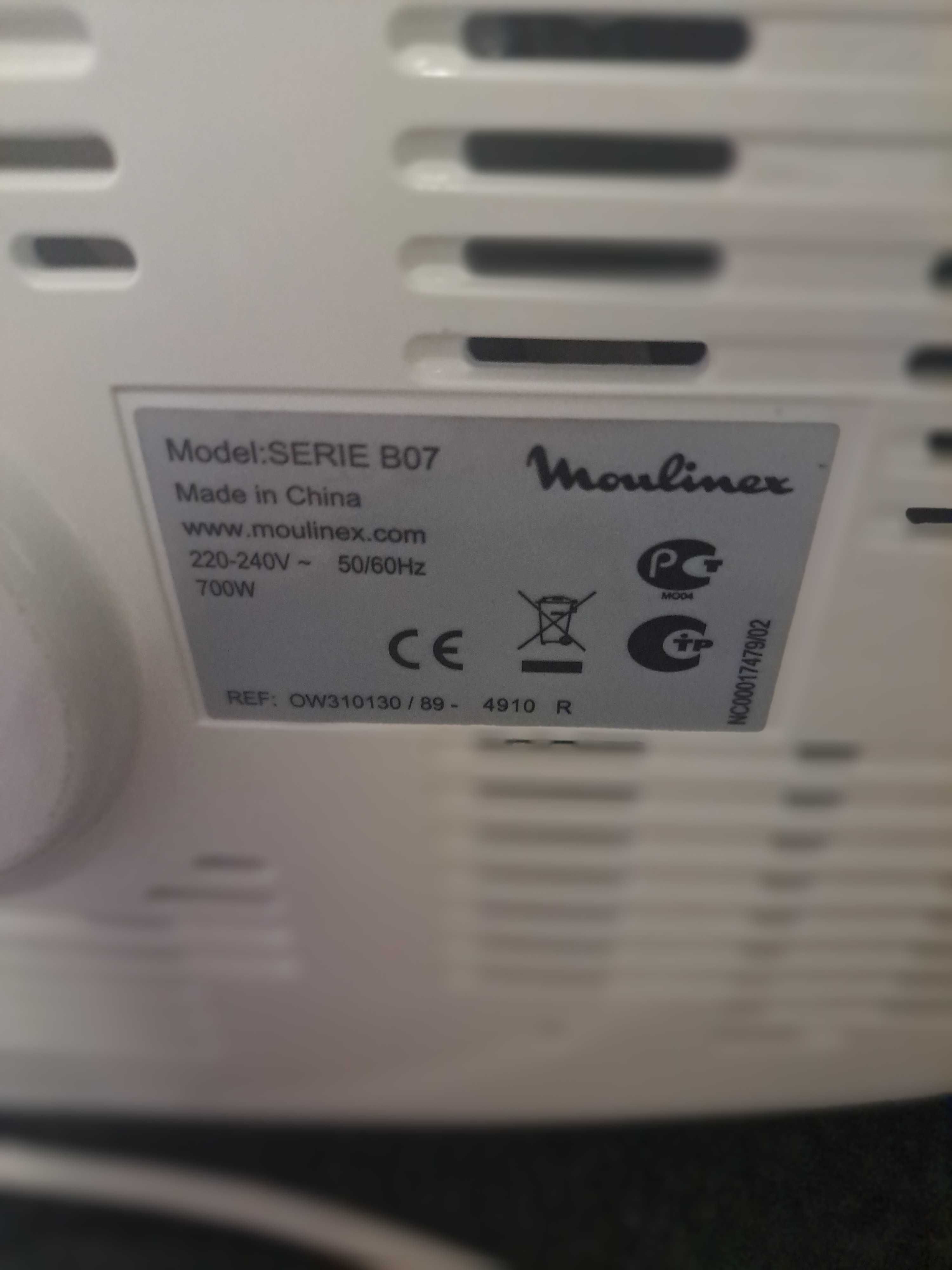 Máquina de fazer pão moulinex  NOVA