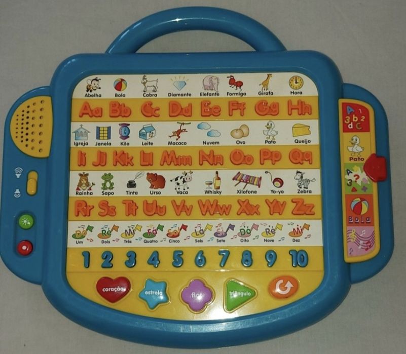 Jogo eletrónico abecedário ou em inglês para crianças...