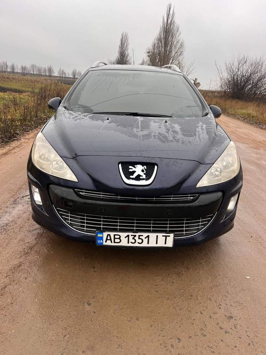 Peugeot 308 SW. 1,6 дизель