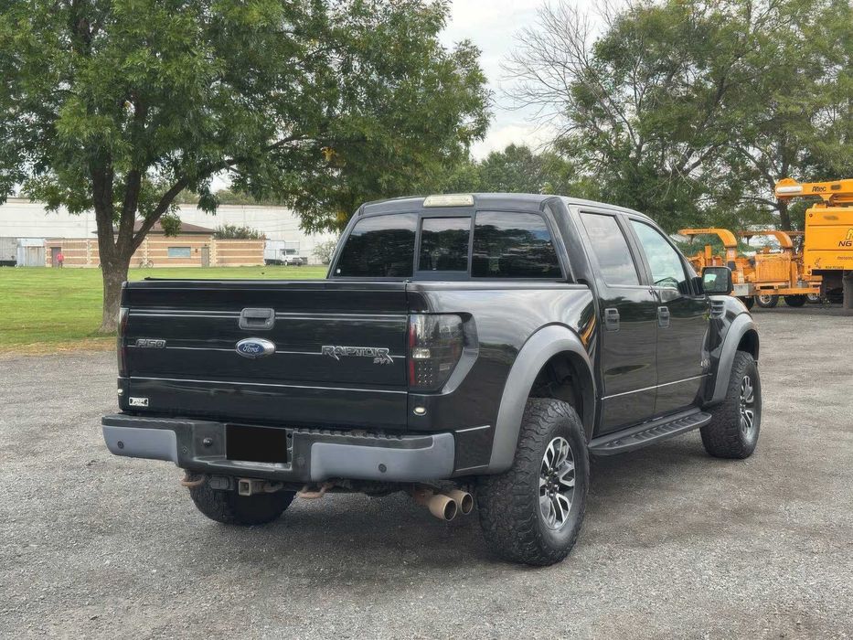 Ford F-150 SVT Raptor SuperCrew      2014
