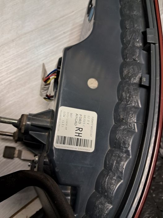 Обмін або продаж! Ліхтарі Ford Fusion SE під жовті поворотники