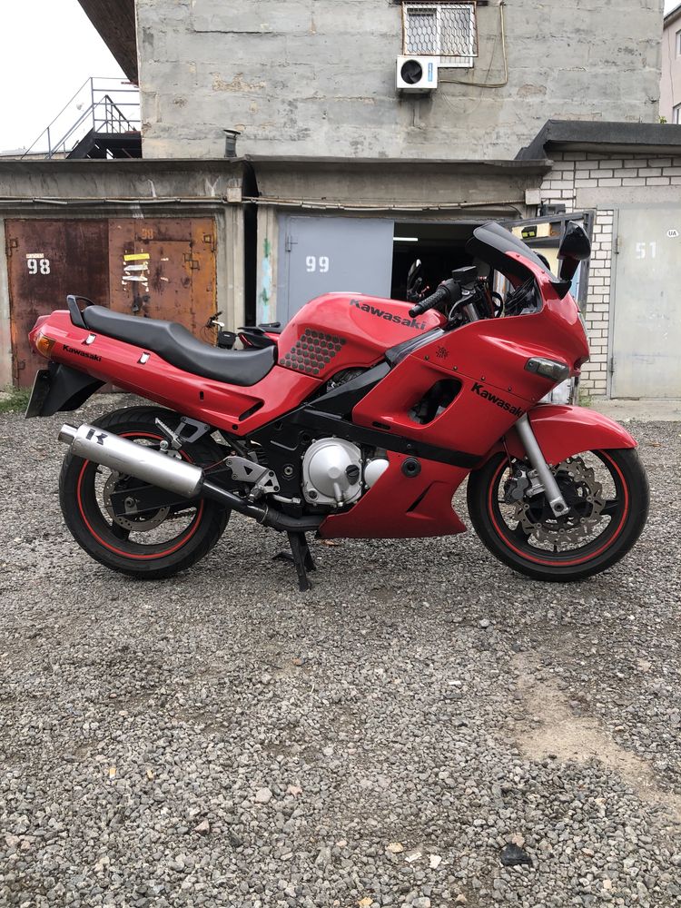 Продам zzr400